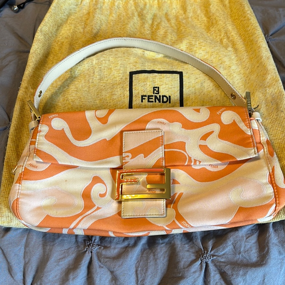 Fendi baguette bag limited edition - Picture 1 of 8